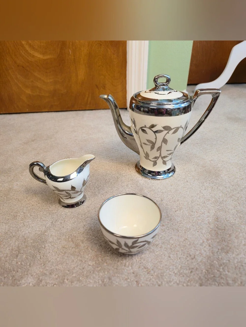 Vintage 3-piece tea service set 